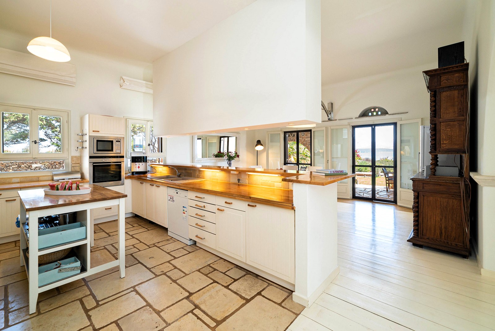 Villa Nerida image 17