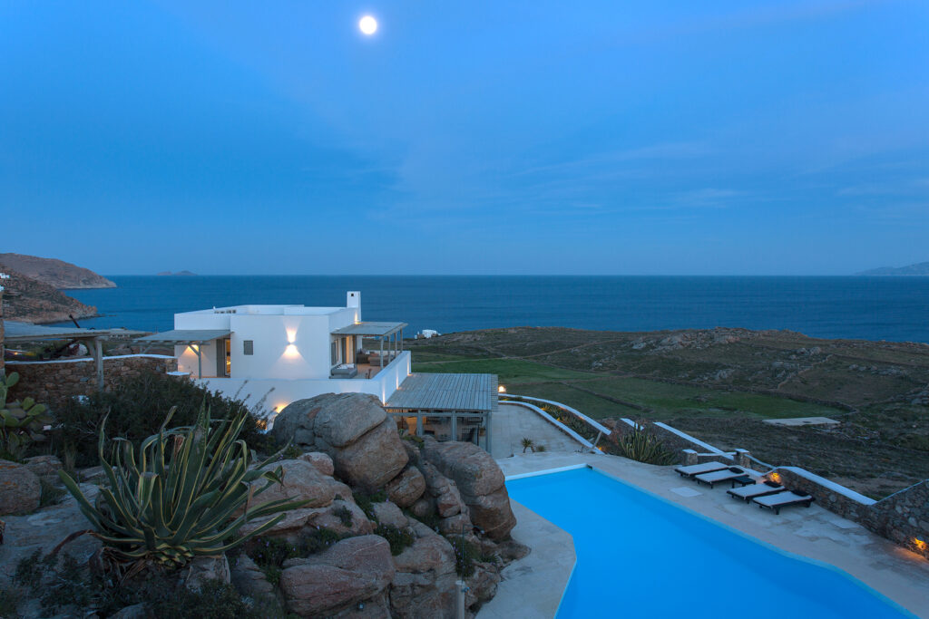 Grand Estate