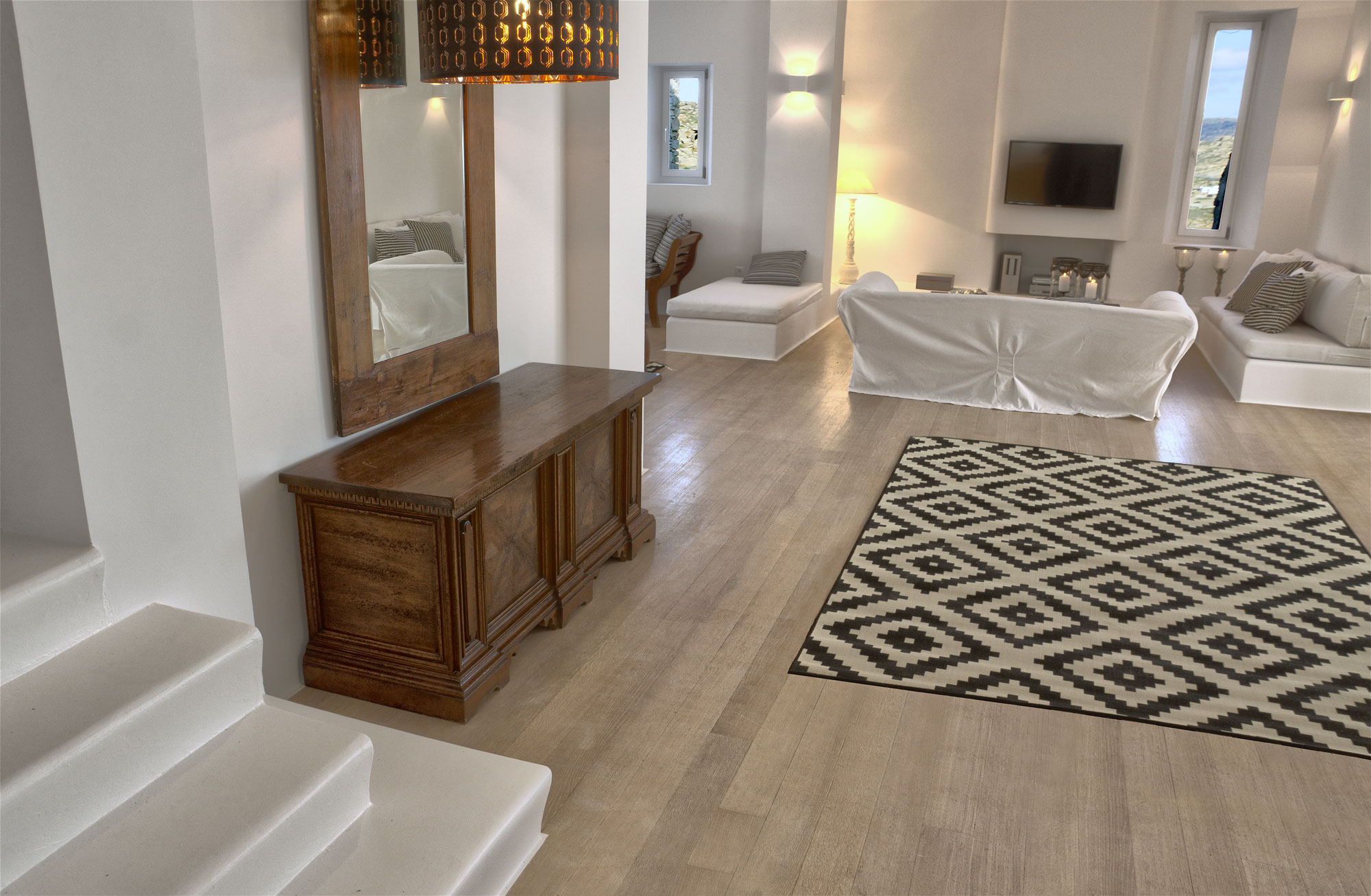 Grand Estate image 20