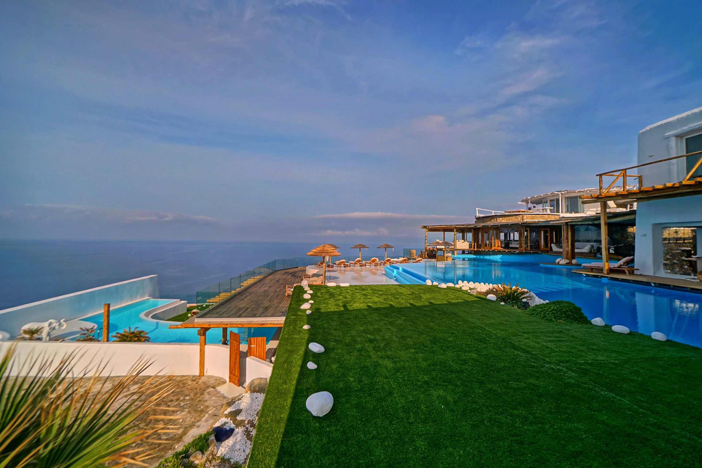 Helia Estate image 3