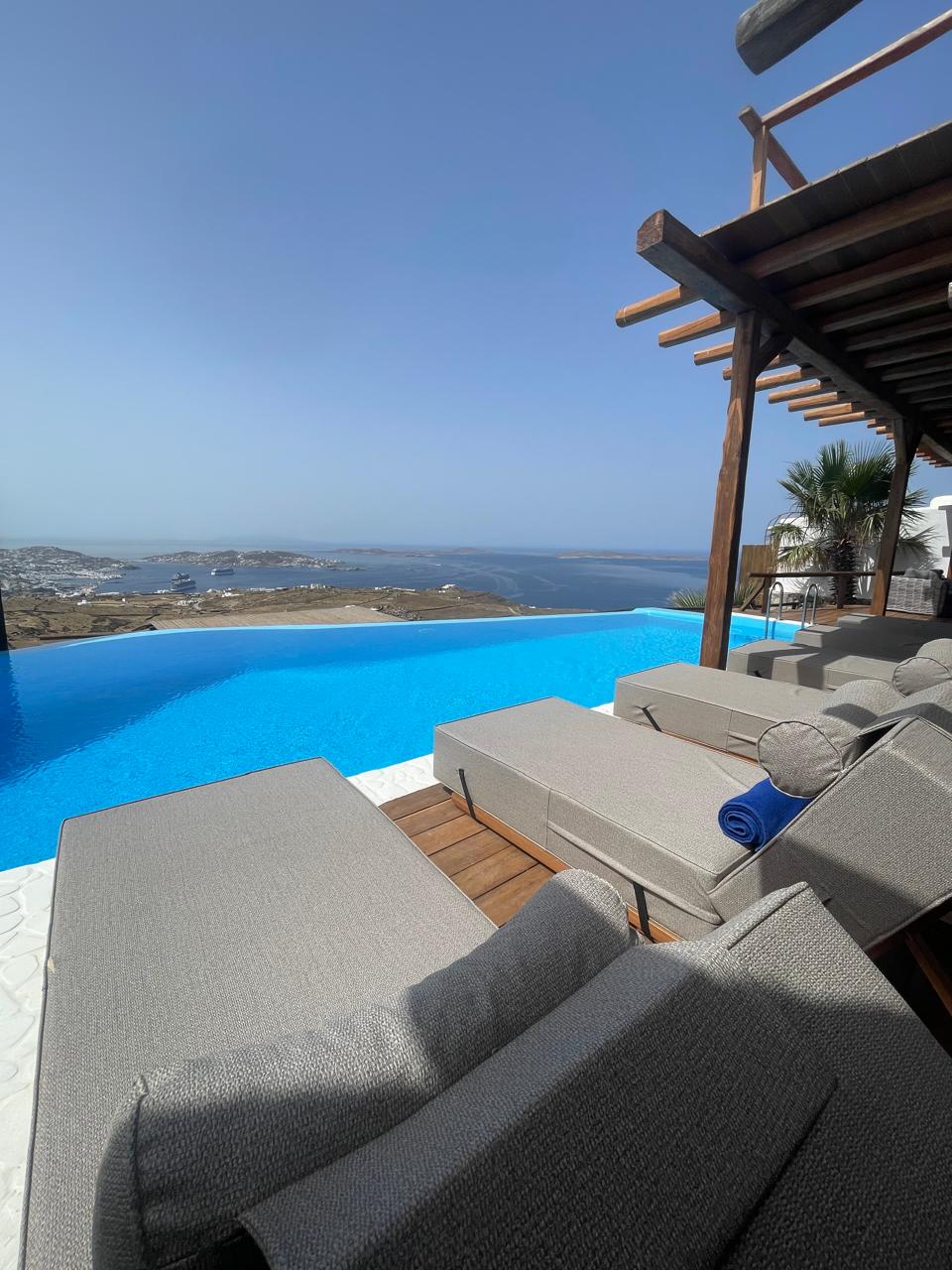 Villa Topanga image 9