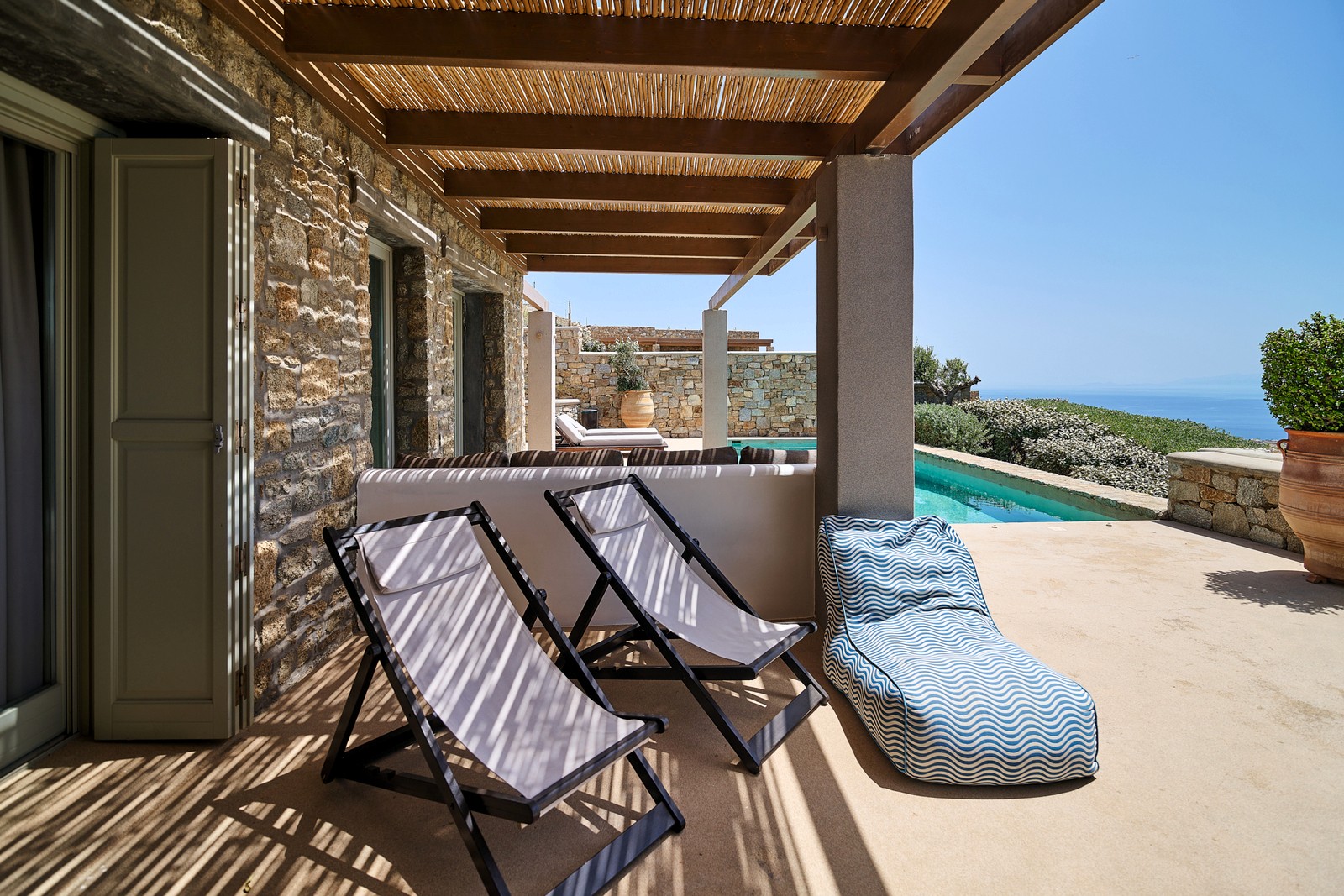 Simon Villas image 31