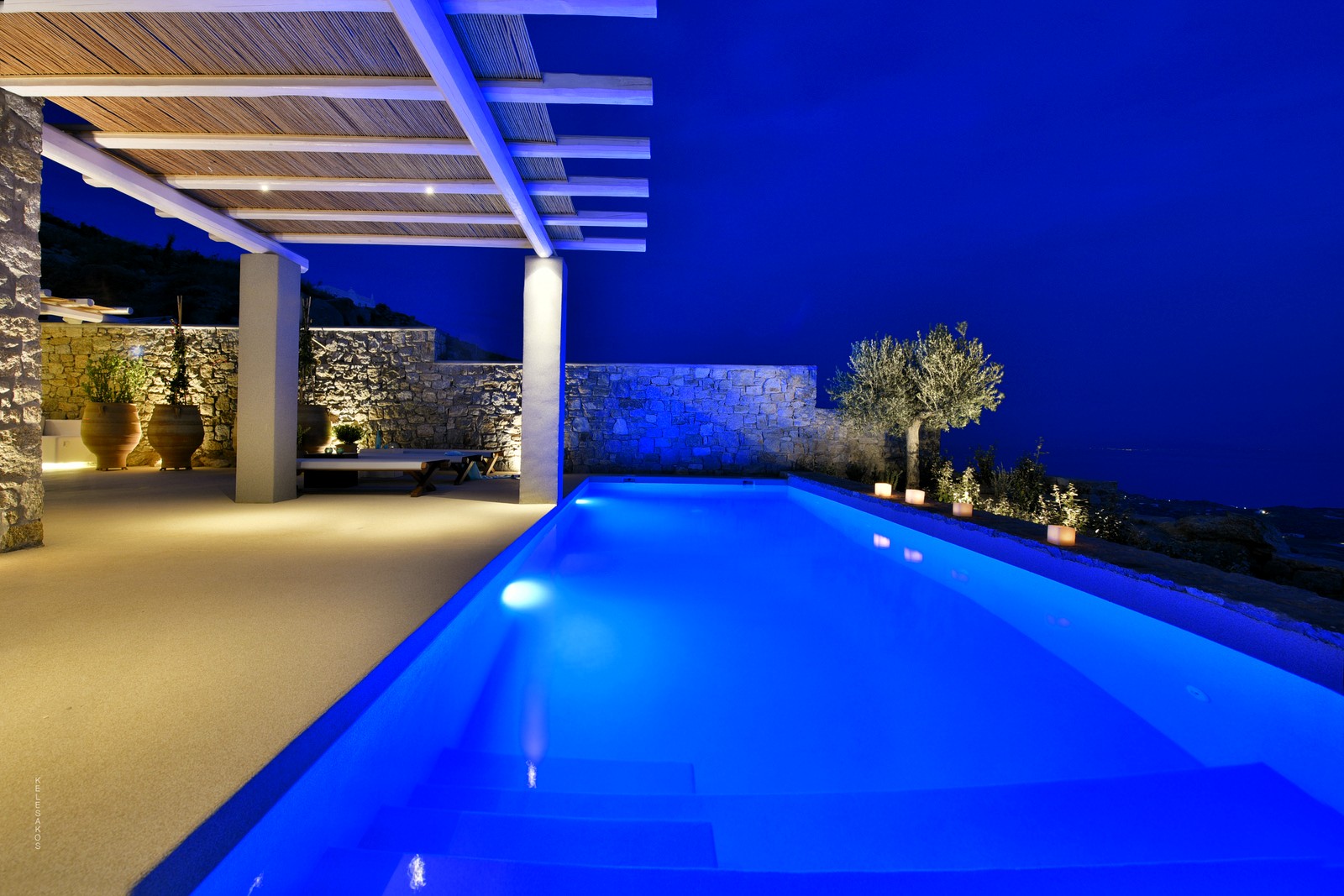 Simon Villas image 38