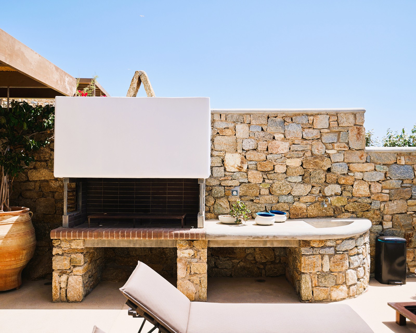 Simon Villas image 34