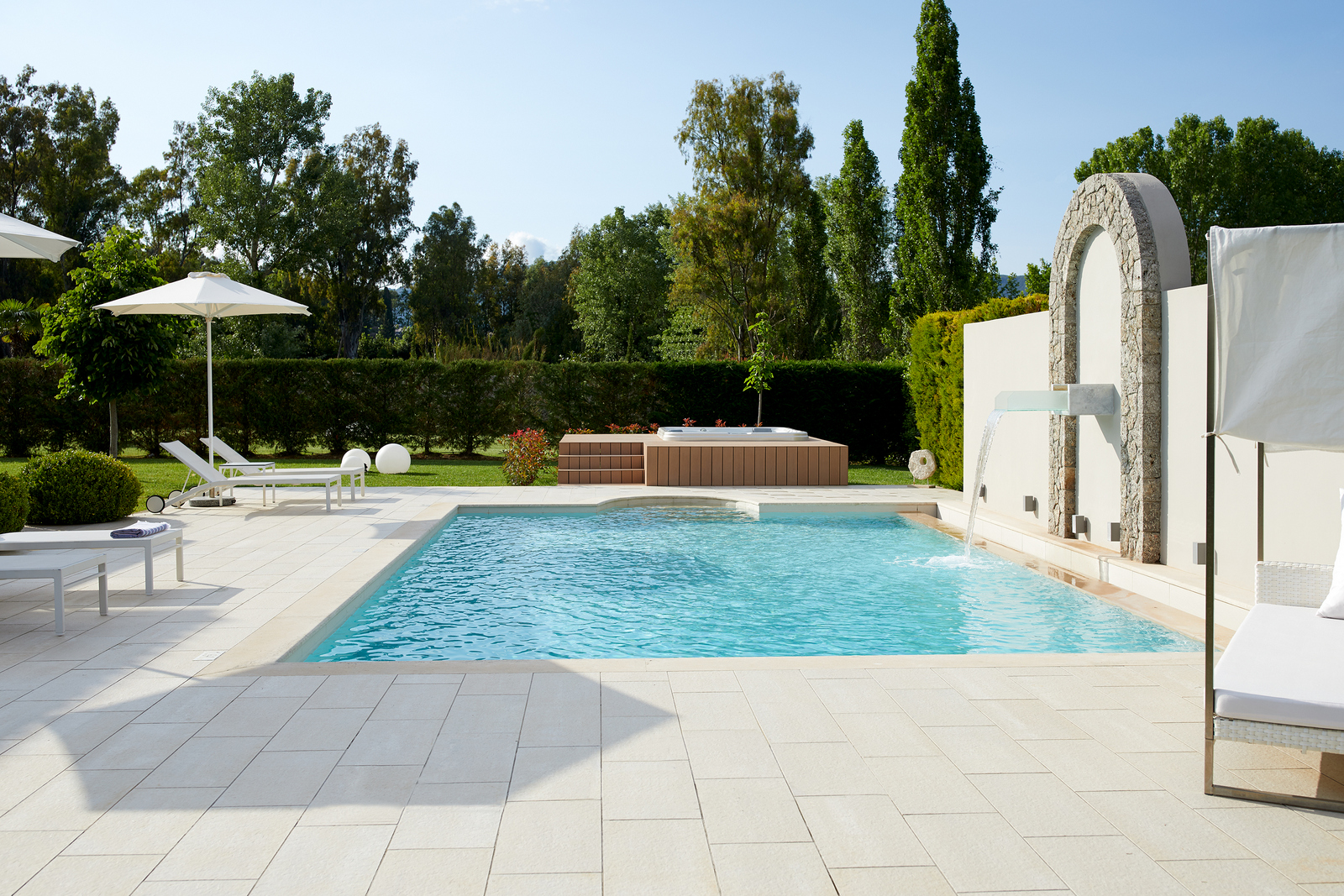 Aminta Estate image 29