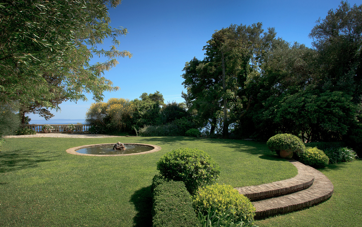 Romantica Estate image 30