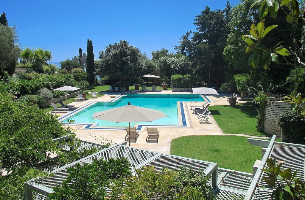 Romantica Estate