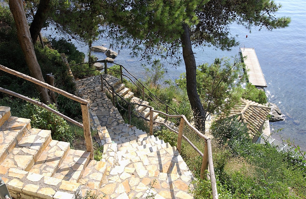 Romantica Estate image 3