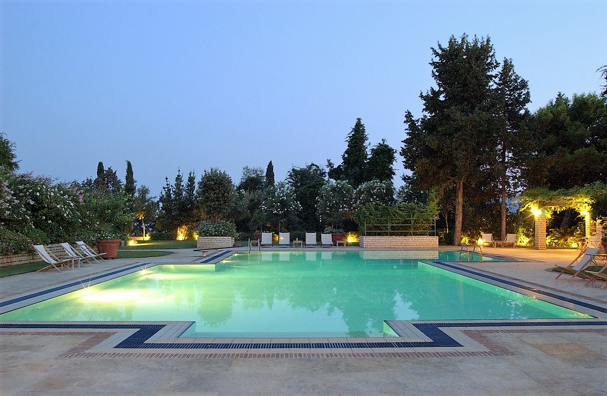 Romantica Estate image 16
