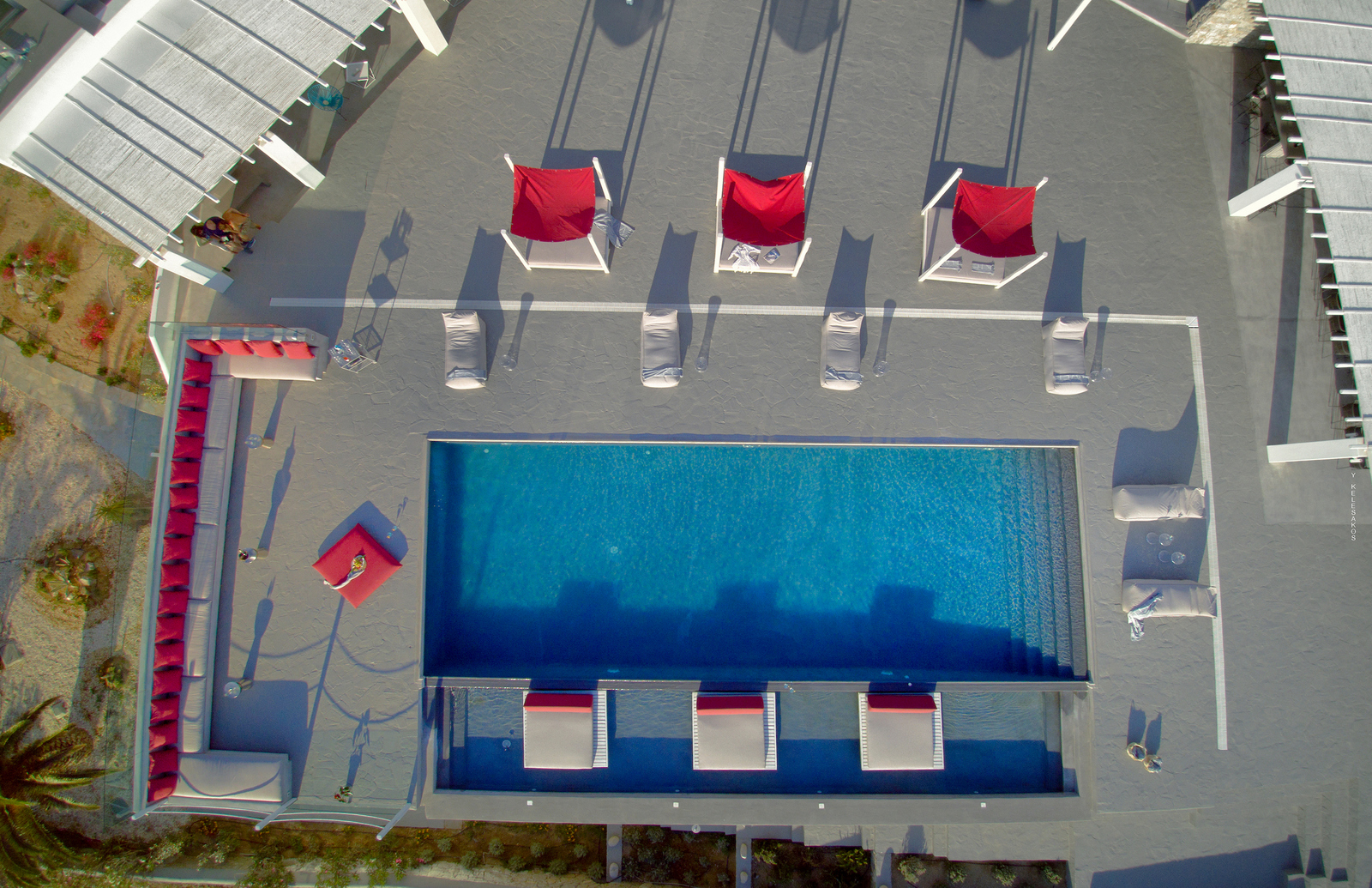 Icon Estate image 20