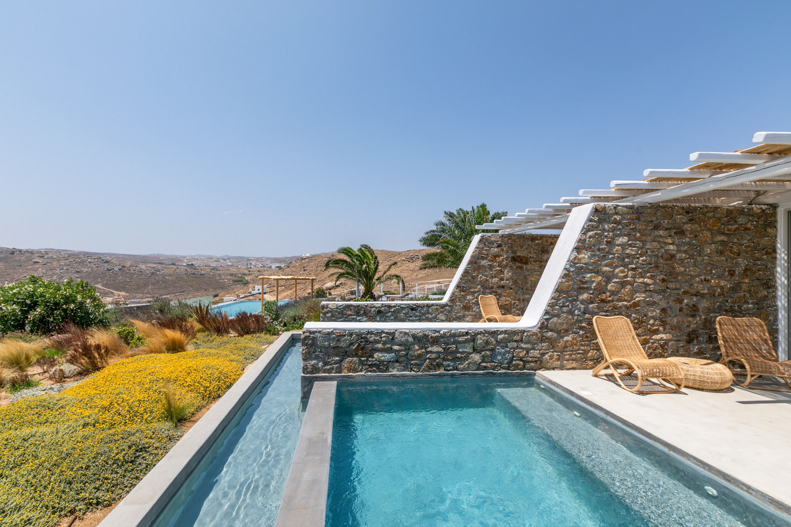 Icon Estate image 66
