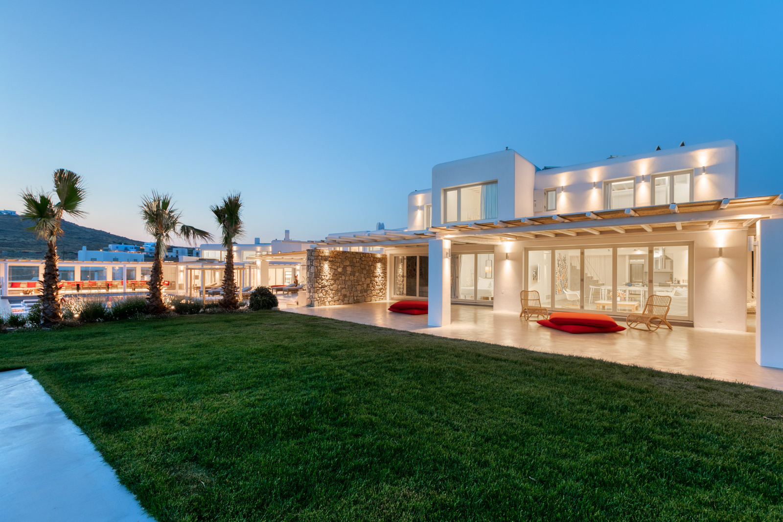 Icon Estate image 11