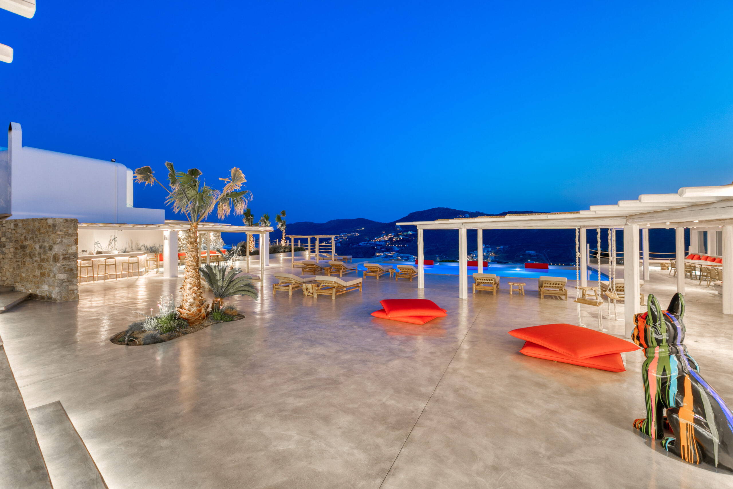 Icon Estate image 12
