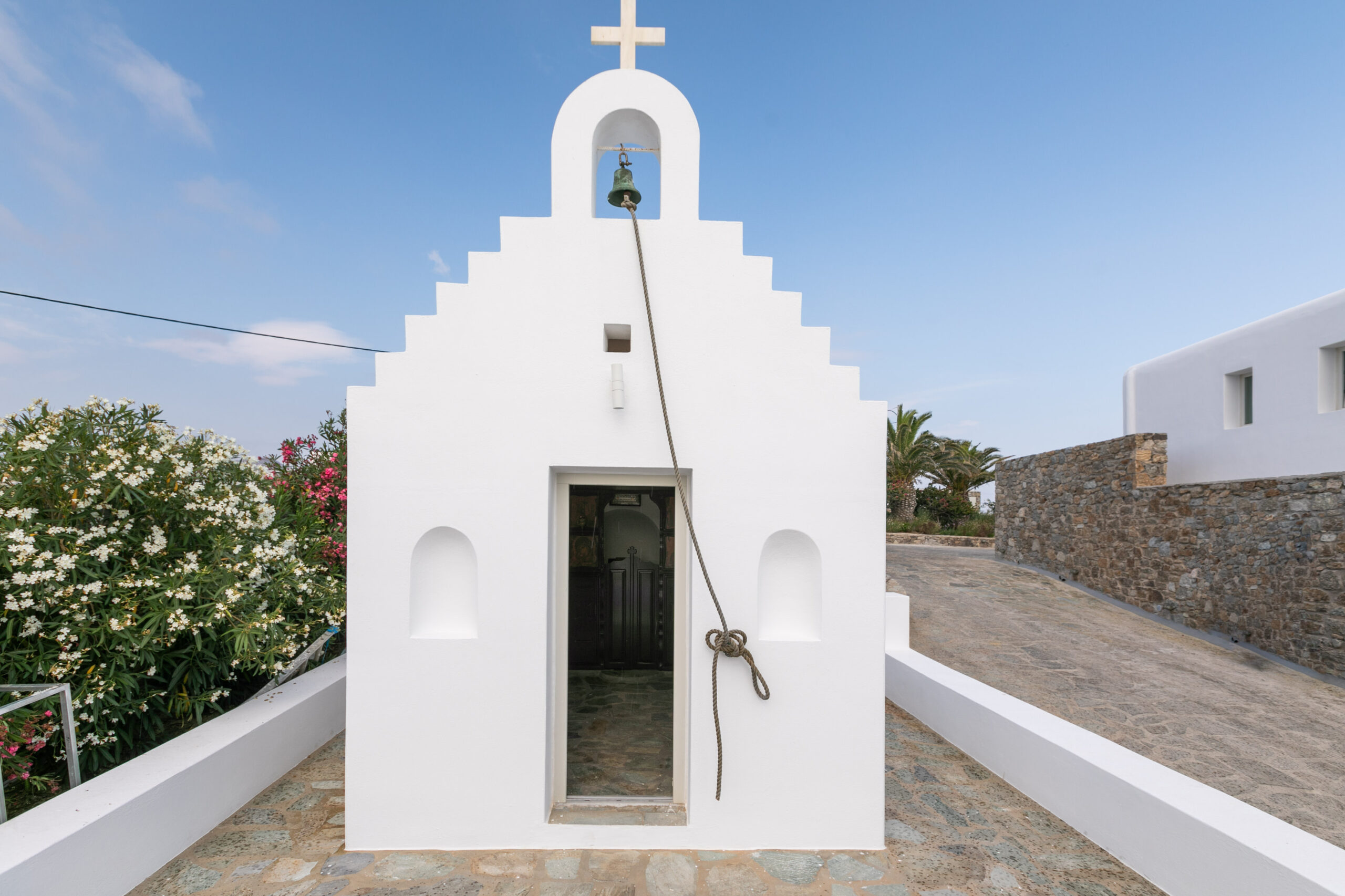 Icon Estate image 39