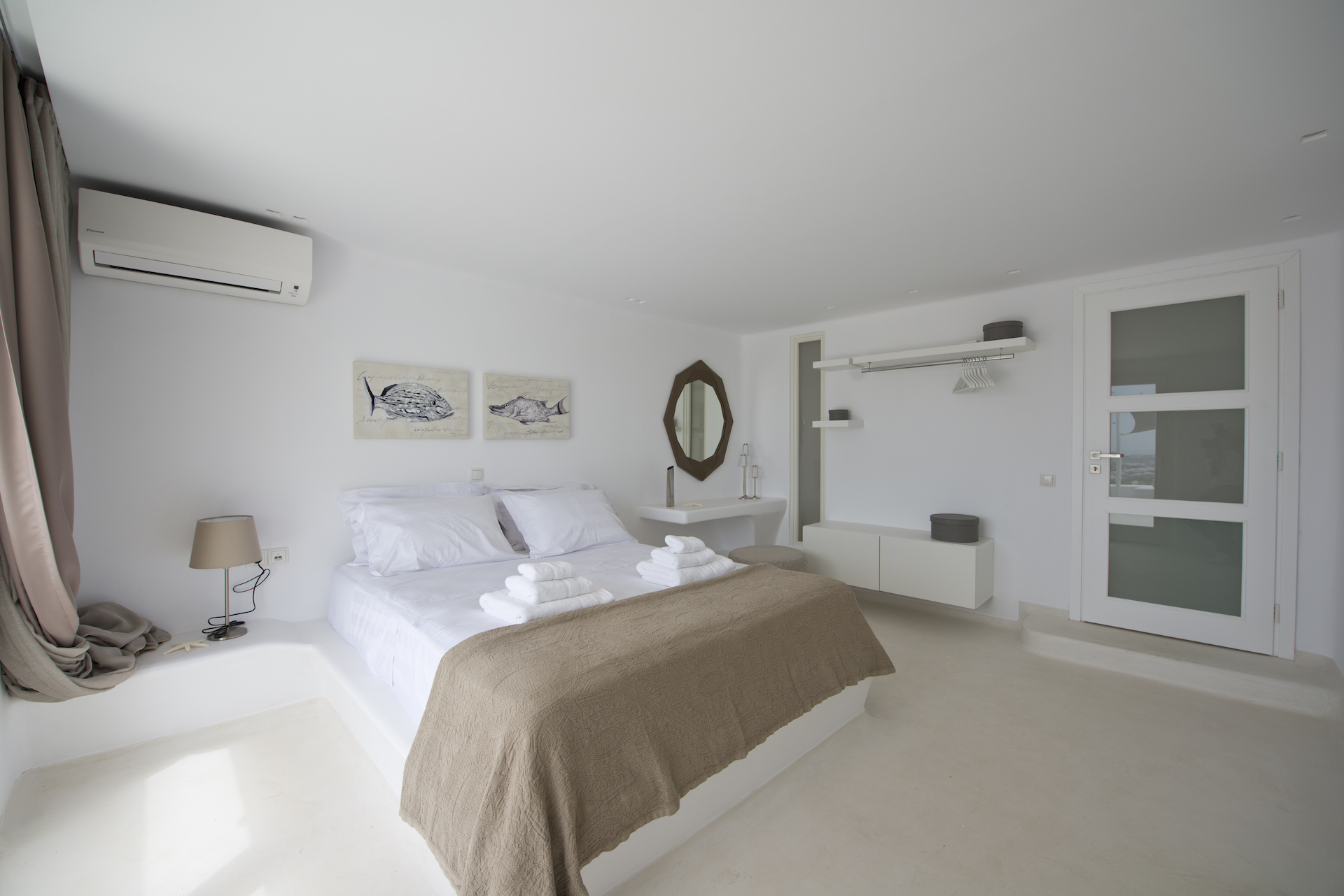 Meli Suites image 17