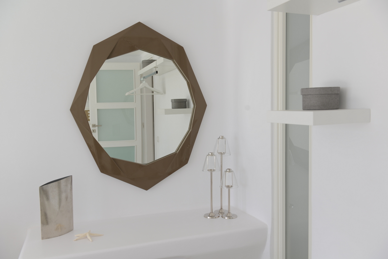 Meli Suites image 21