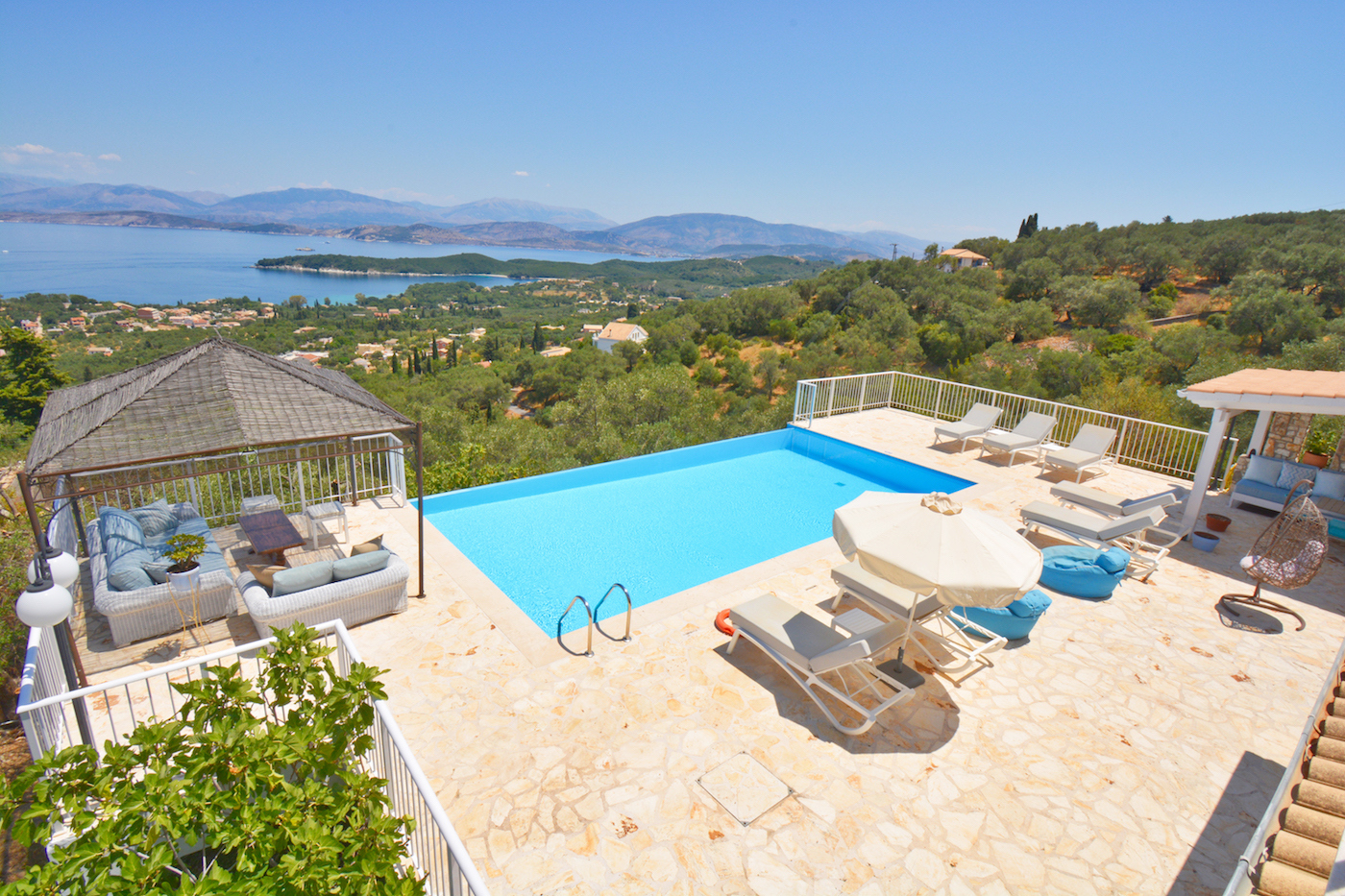 Villa Caela