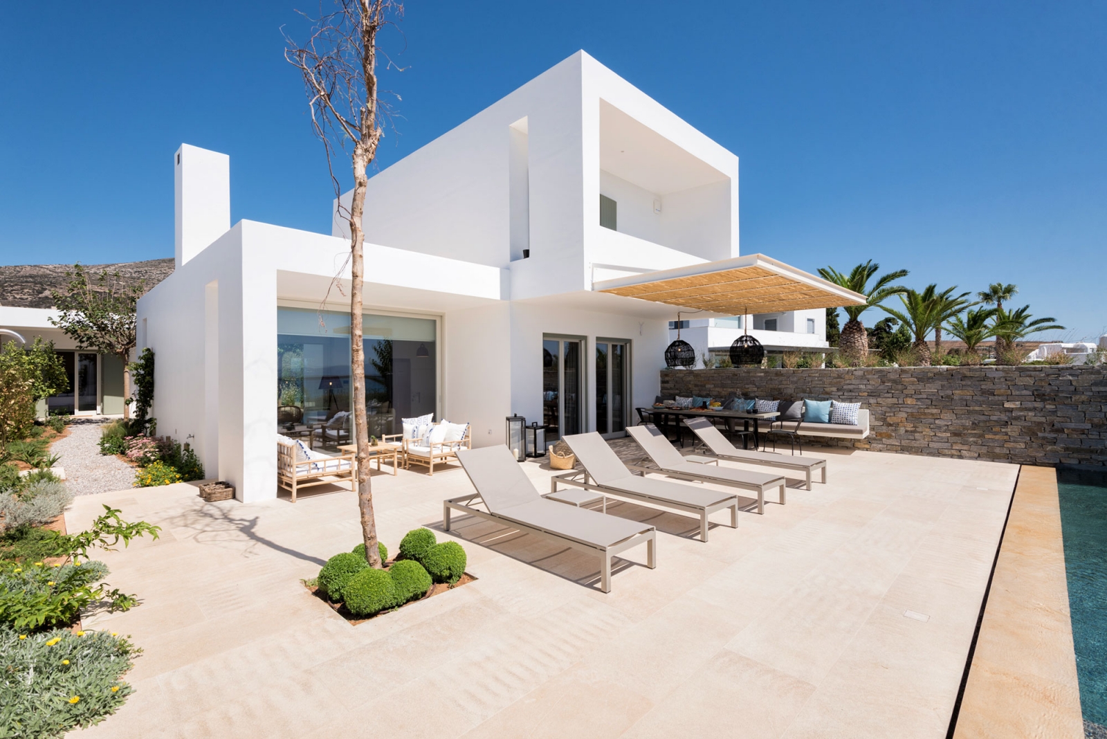 De La Sol Villas image 53