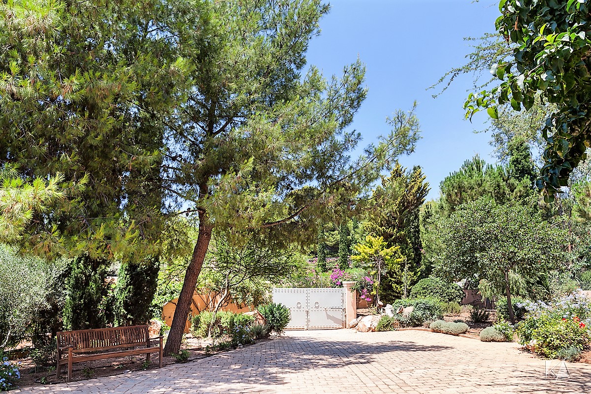 Villa Charisma image 16