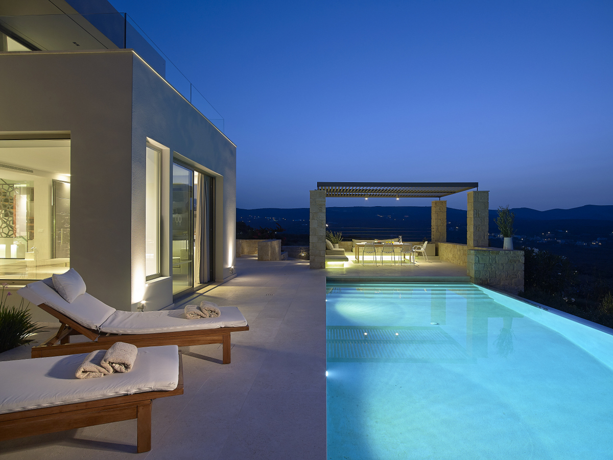 Villa Avgousta image 2