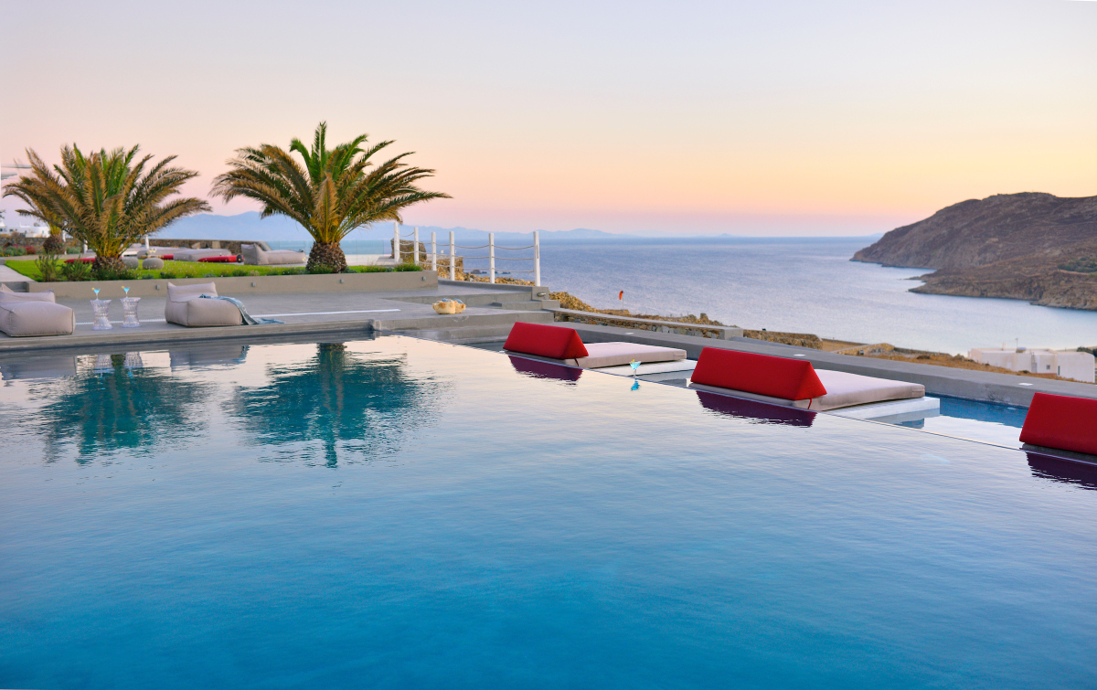 Icon Estate image 17