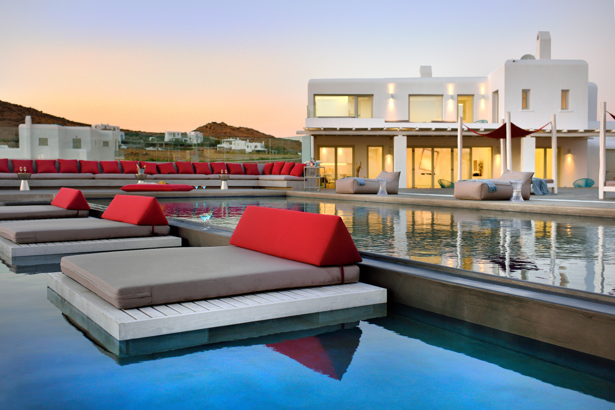 Icon Estate image 15