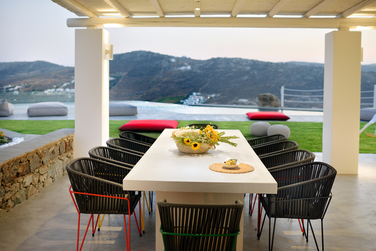 Icon Estate image 36