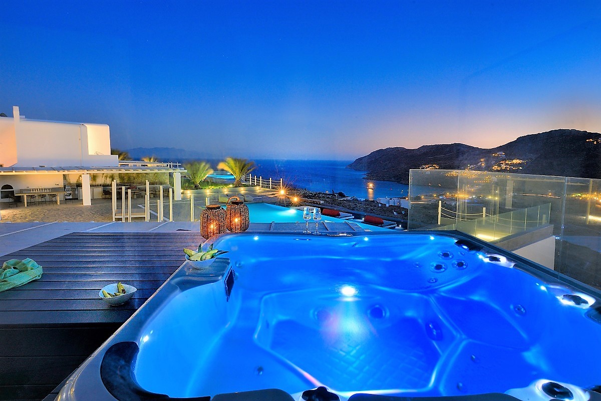 Icon Estate image 8