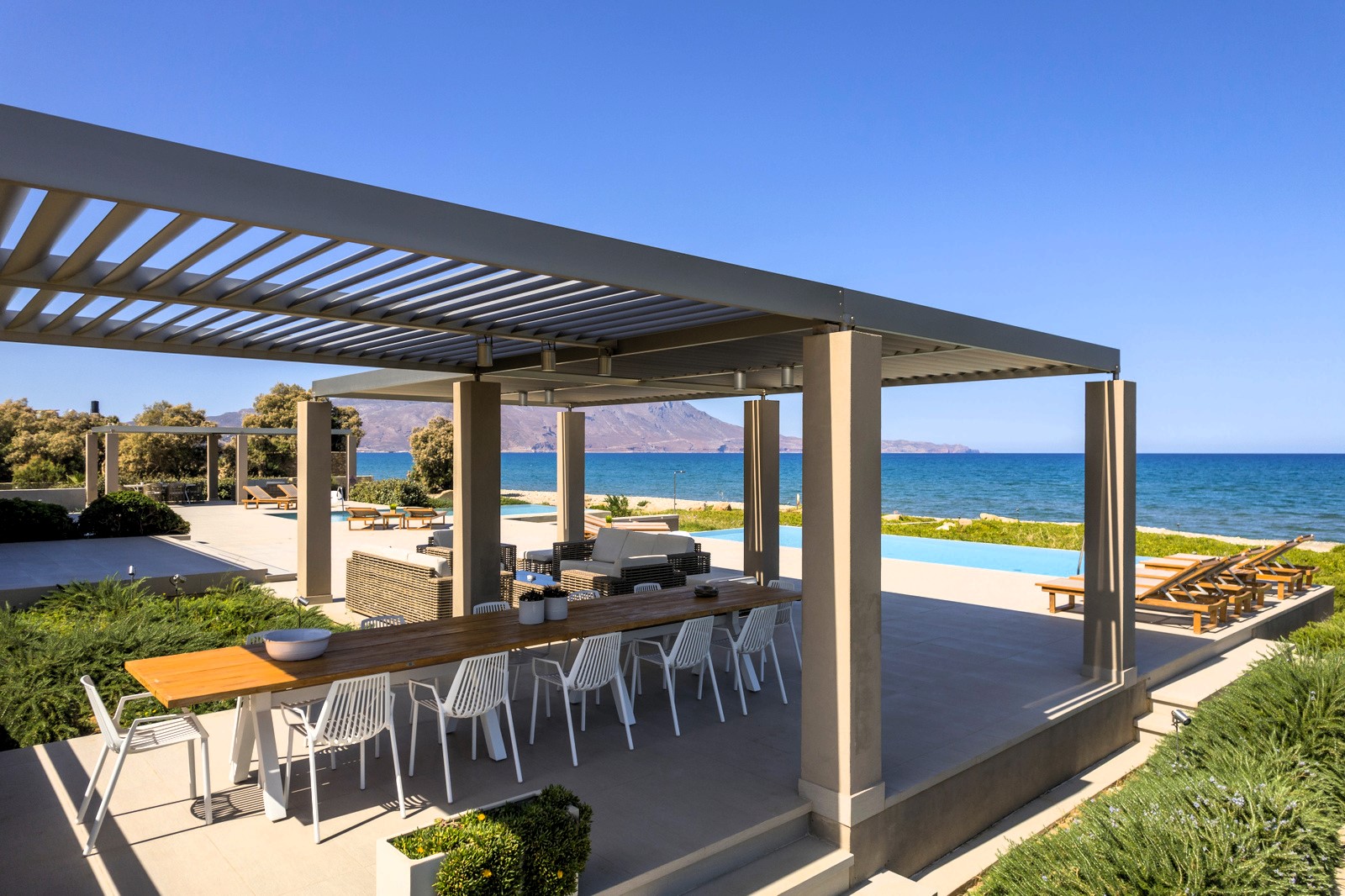Dorian Beach Front Villas image 22