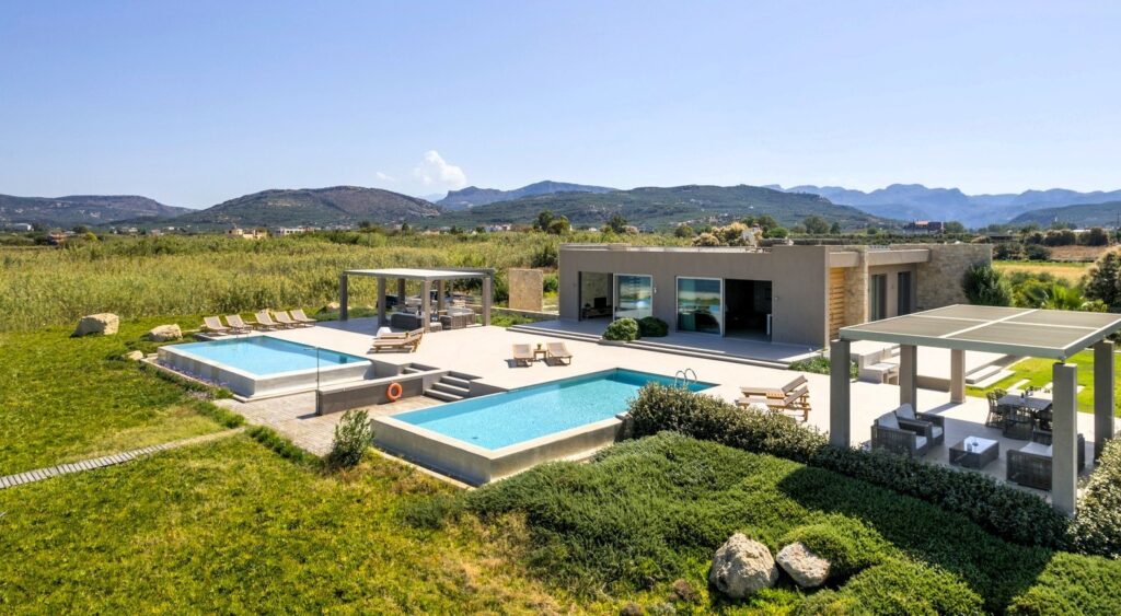 Dorian Beach Front Villas