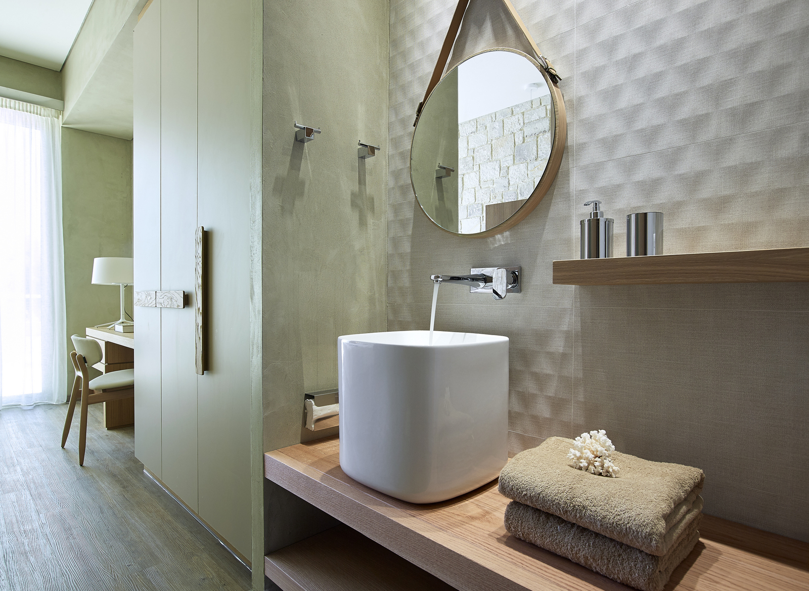 La Perla Beach Front Villa image 30
