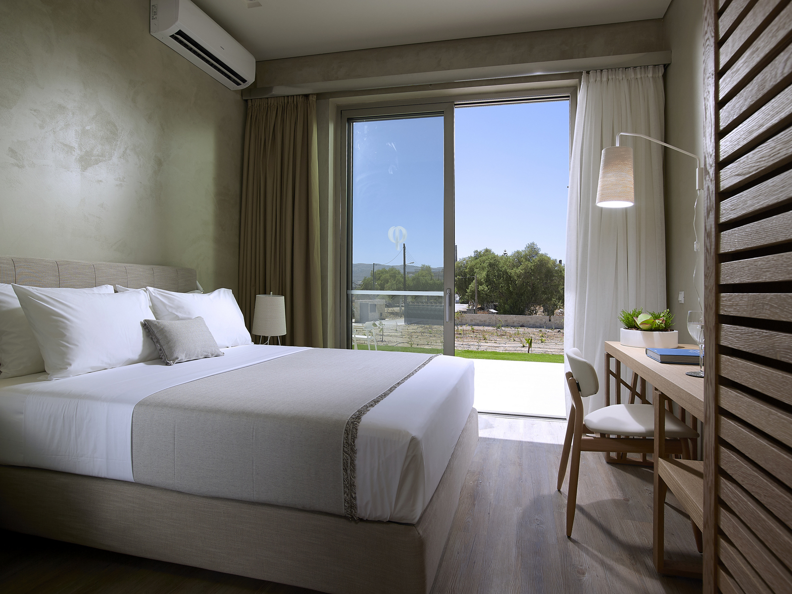 La Perla Beach Front Villa image 33