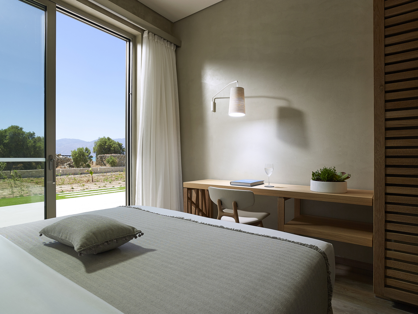 La Perla Beach Front Villa image 34