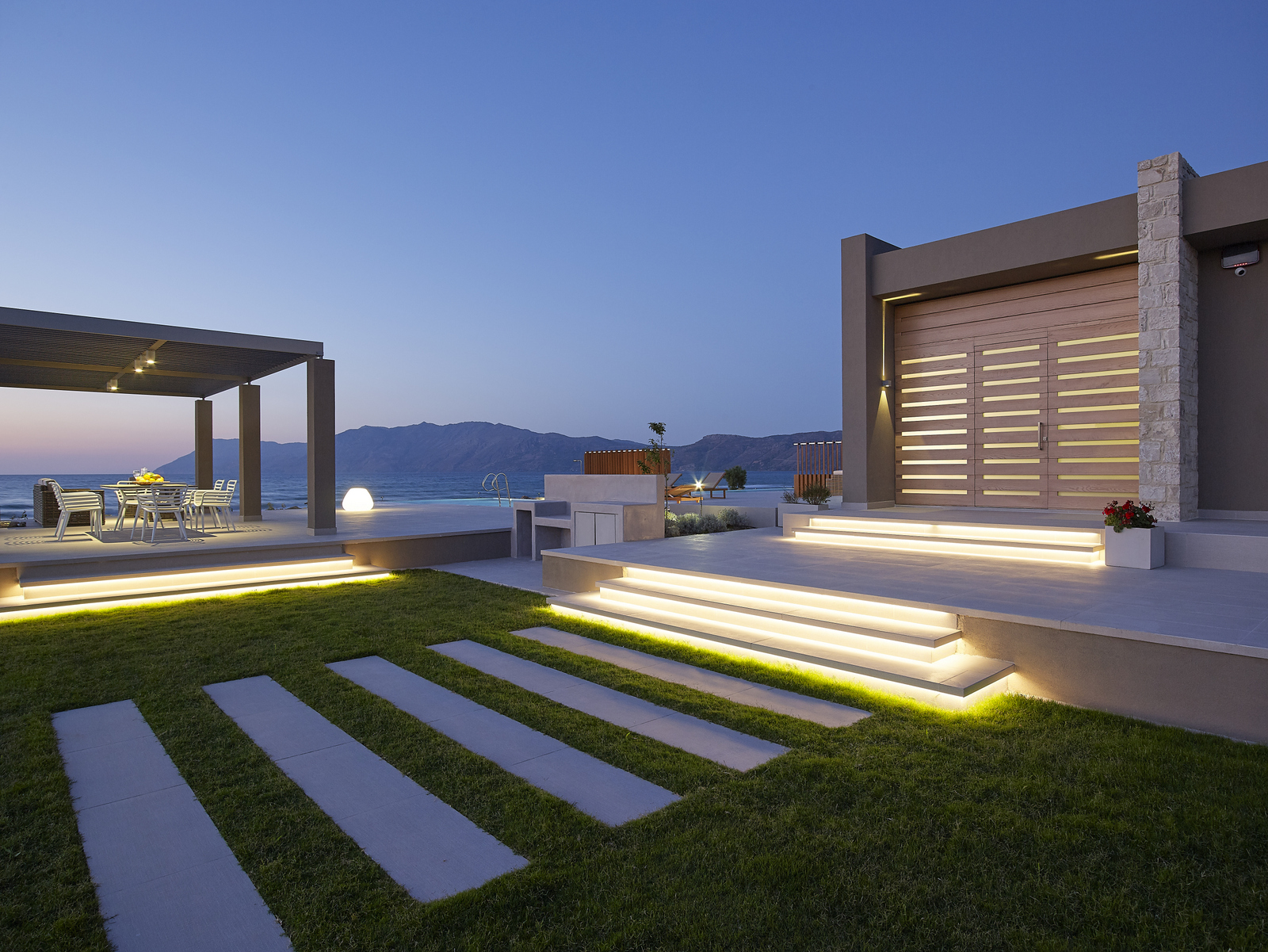 Dorian Beach Front Villas image 29