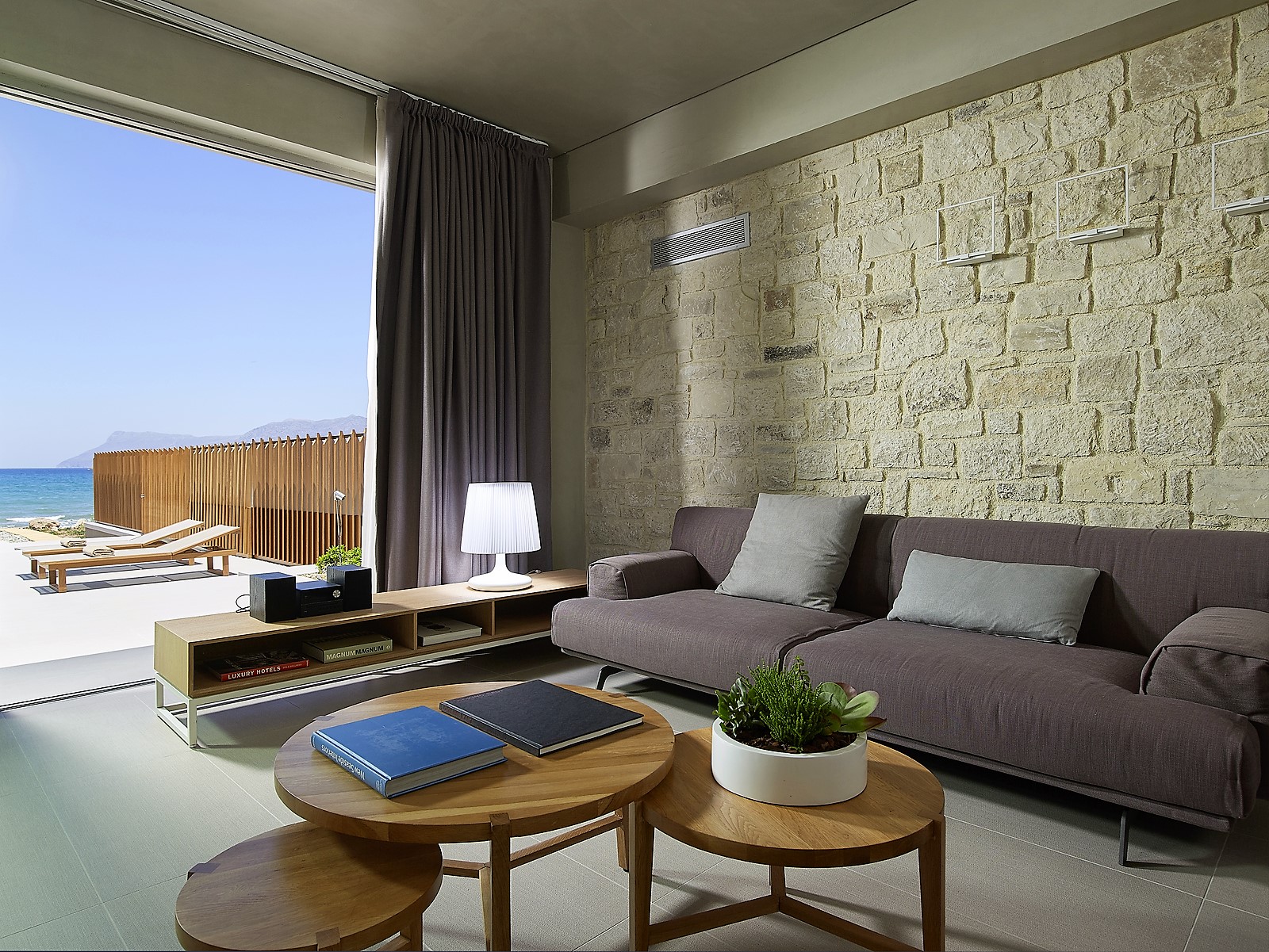La Perla Beach Front Villa image 26