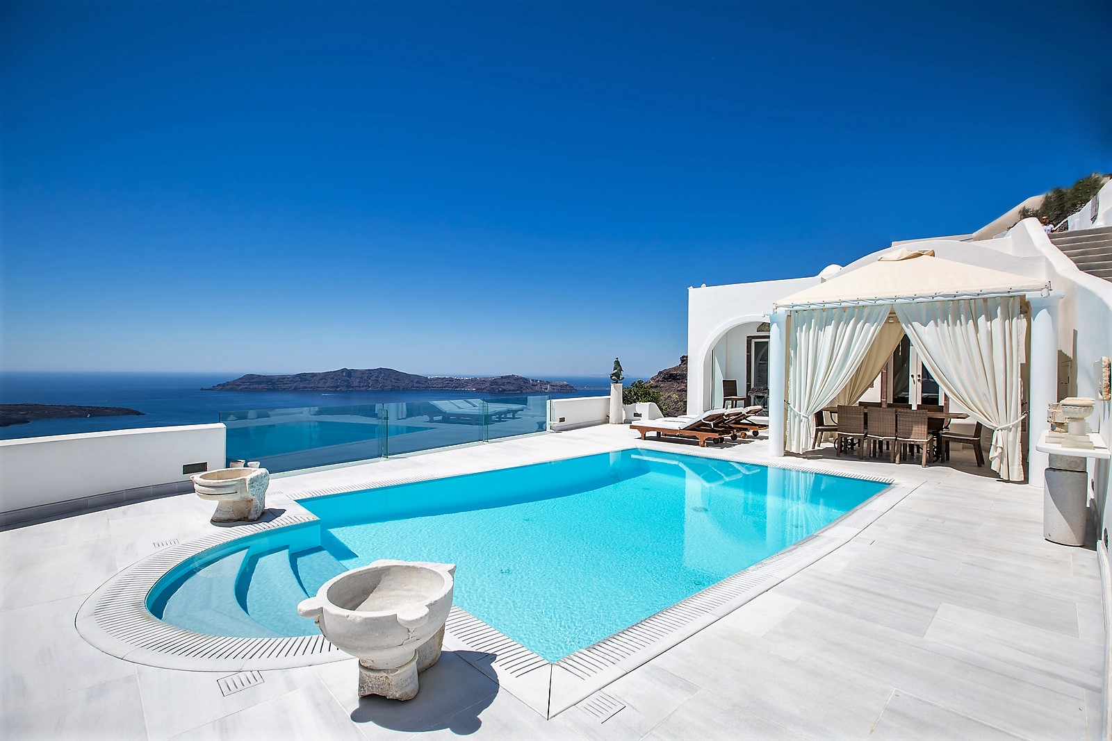 Villa Belladonna image 2