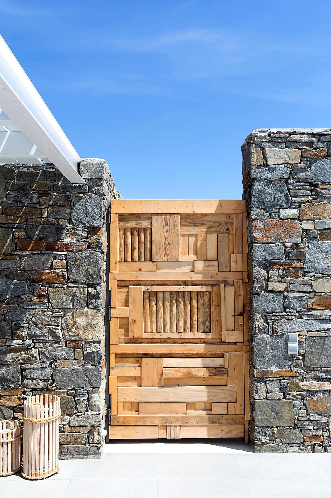 Oriel Residence image 24