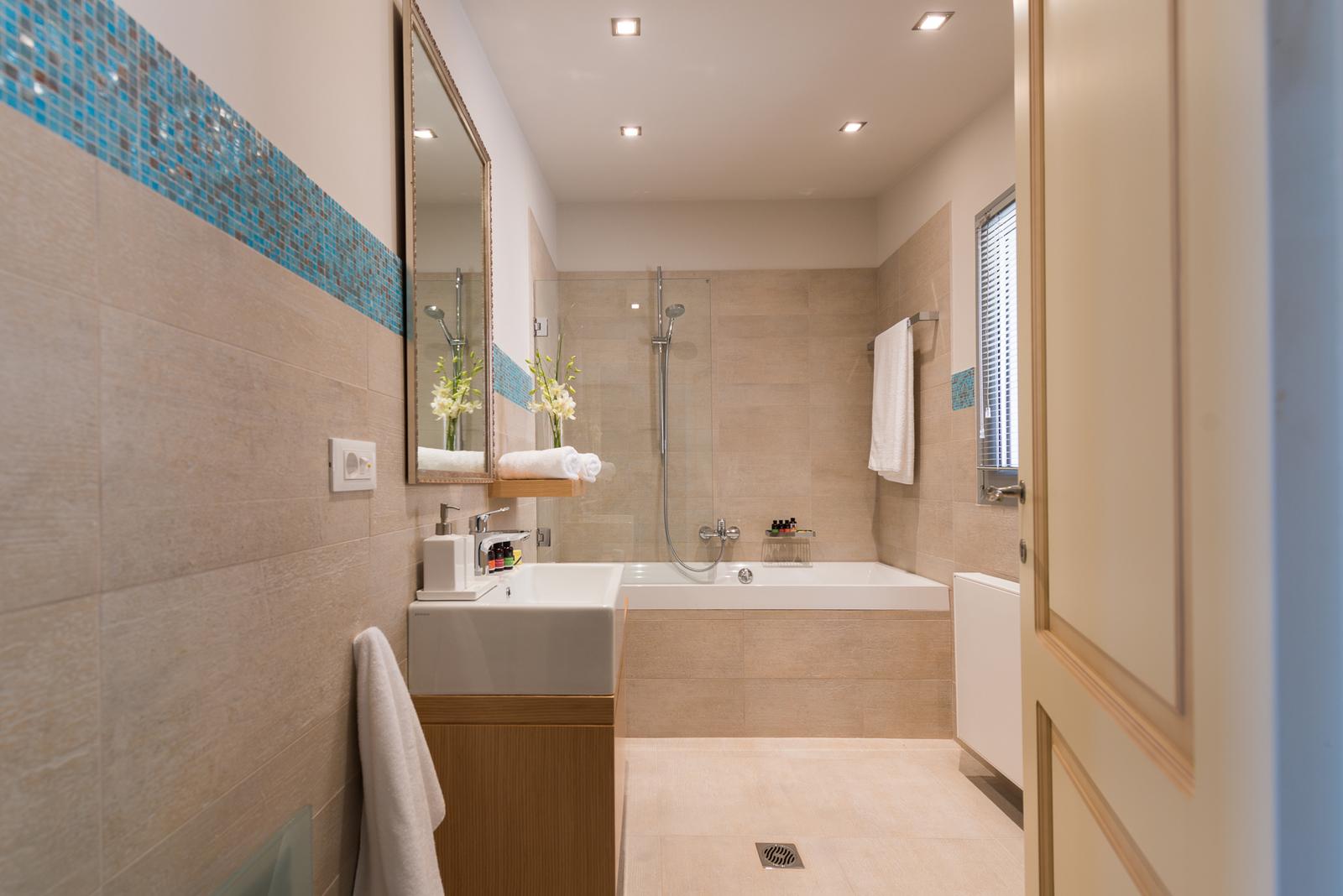 Odard Villas image 42