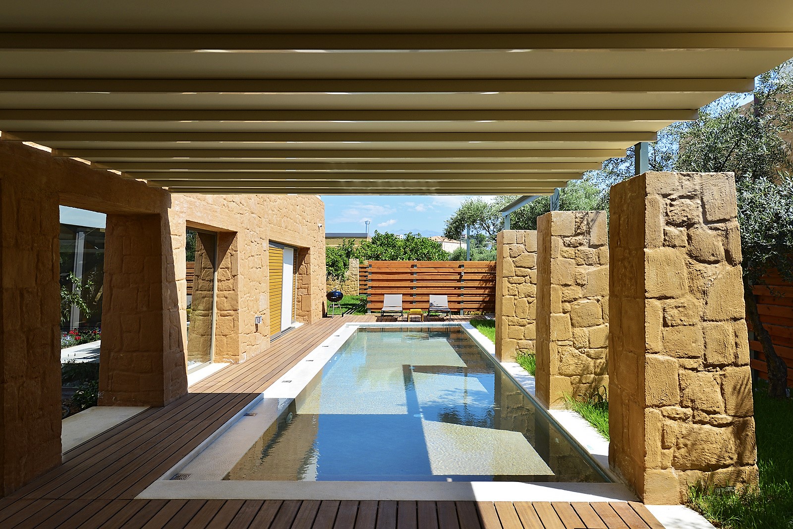 Lucasta Villas image 21
