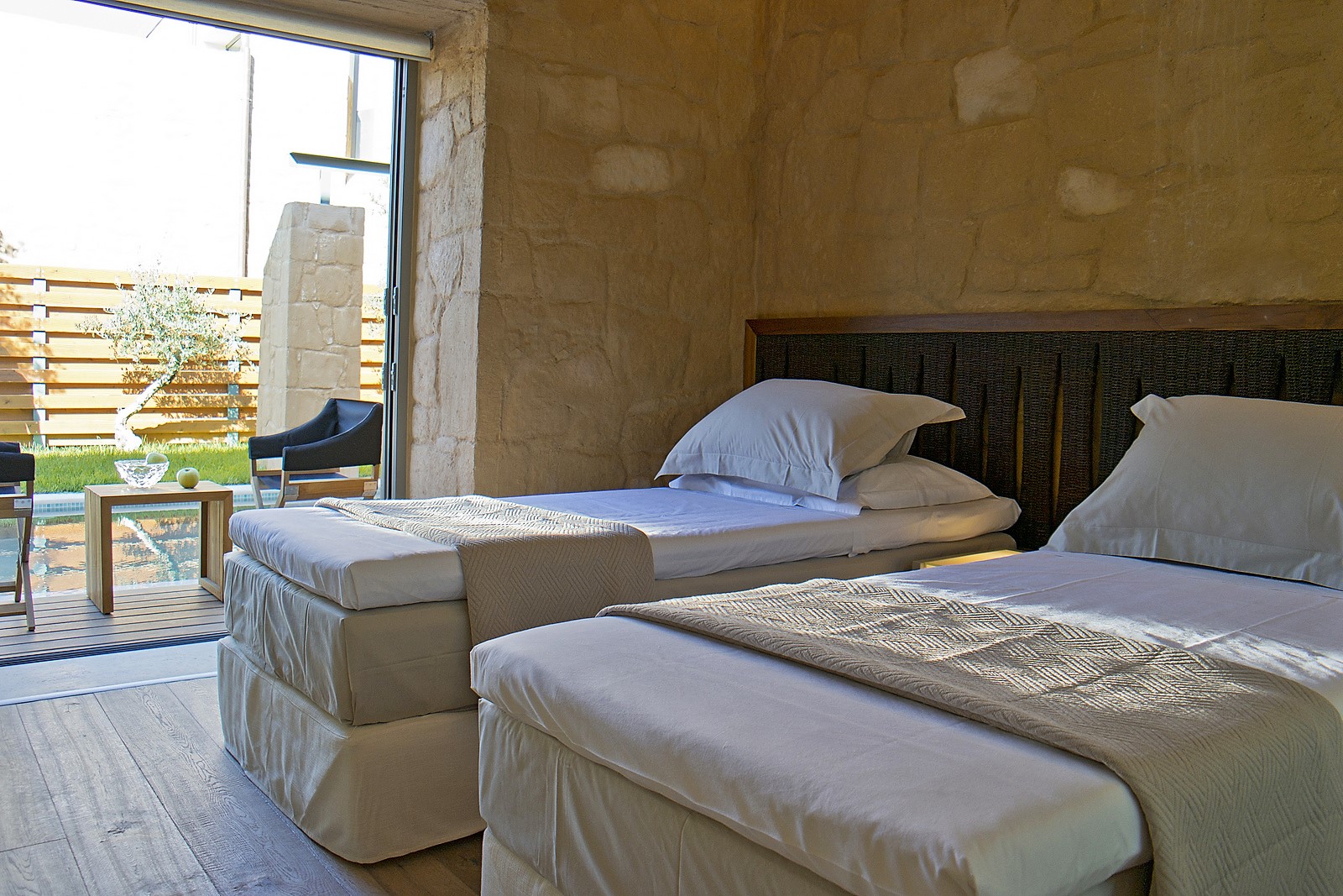 Lucasta Villas image 40