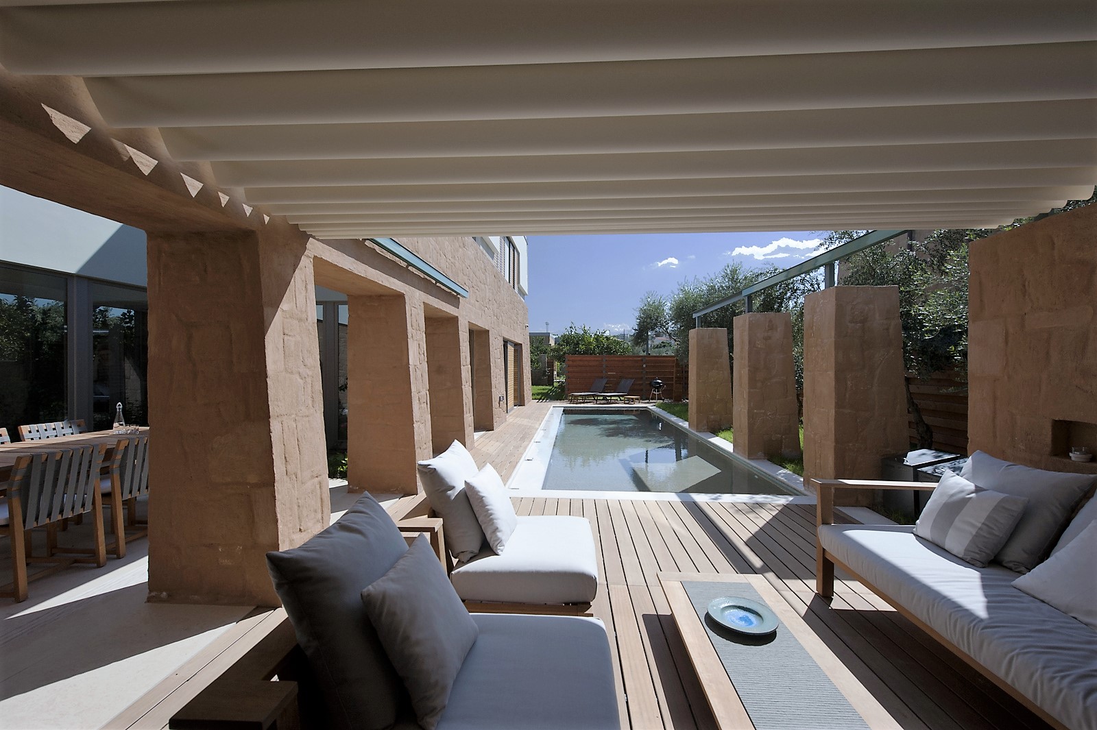 Lucasta Villas image 28