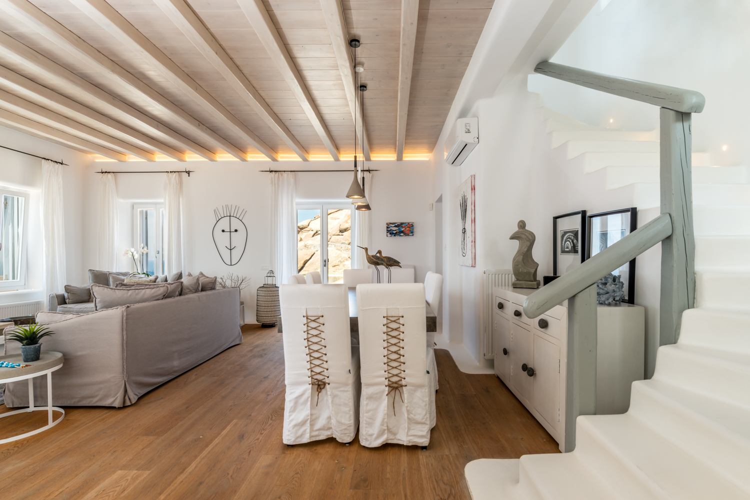 Villa Romance image 18