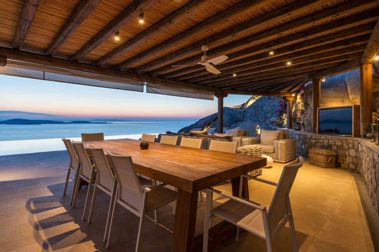 Villa Romance image 4