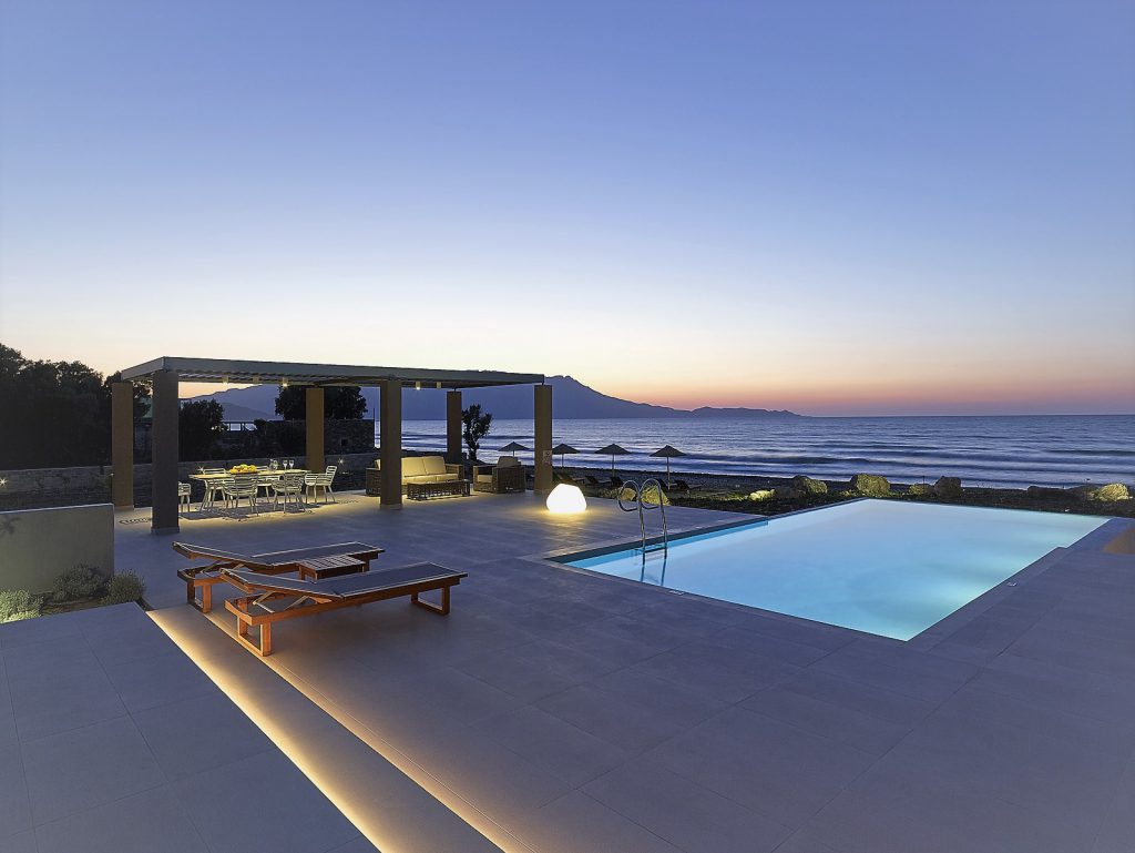 La Perla Beach Front Villa