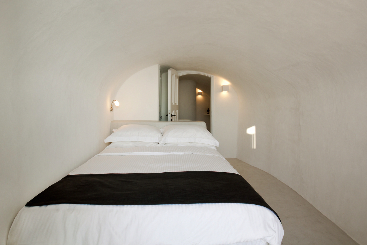 Oia Luxury Living image 25