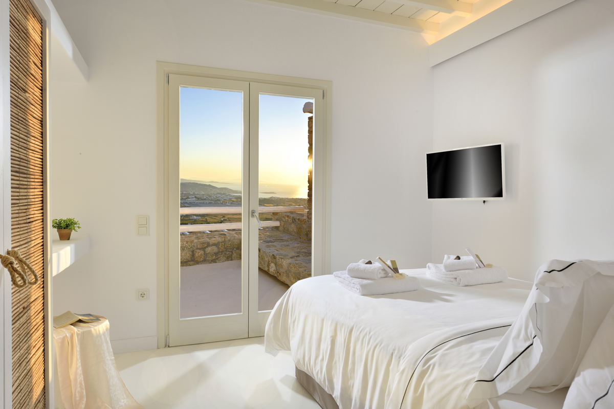 Simon Villas image 31