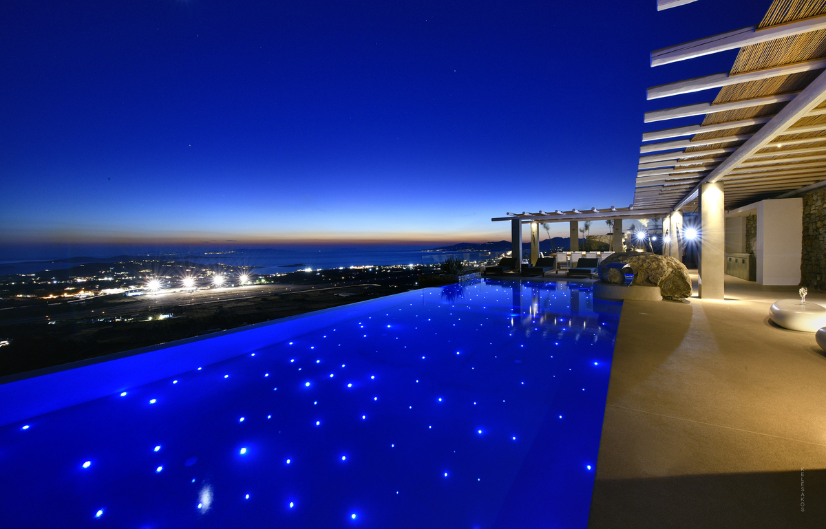 Simon Villas image 1
