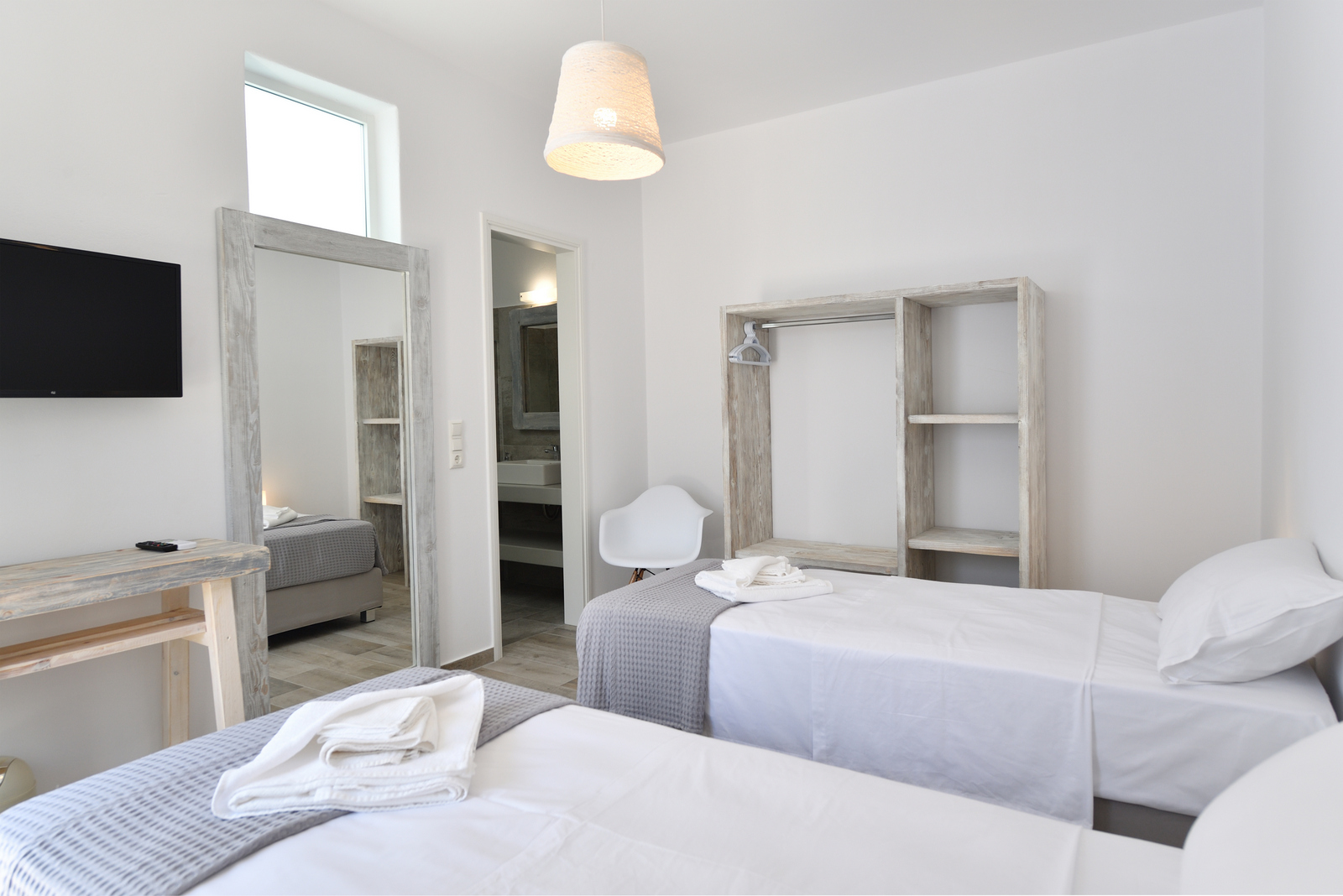 Naoussea Villa image 34