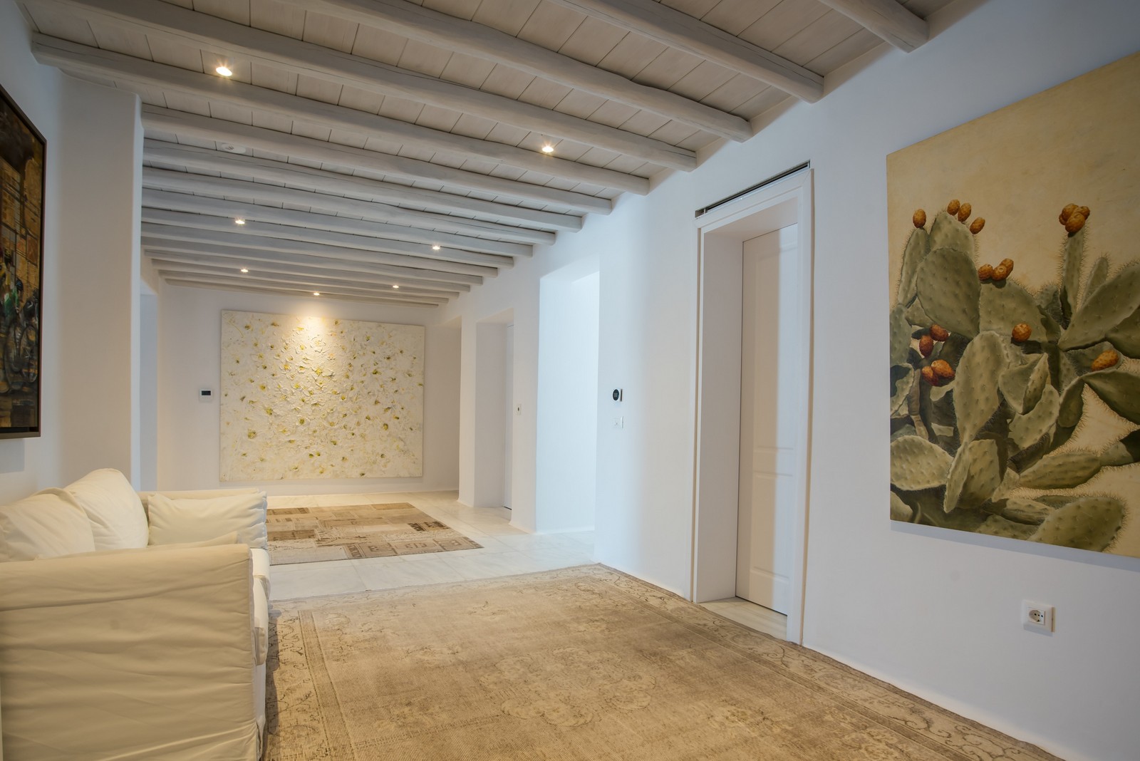 Villa Royce image 39