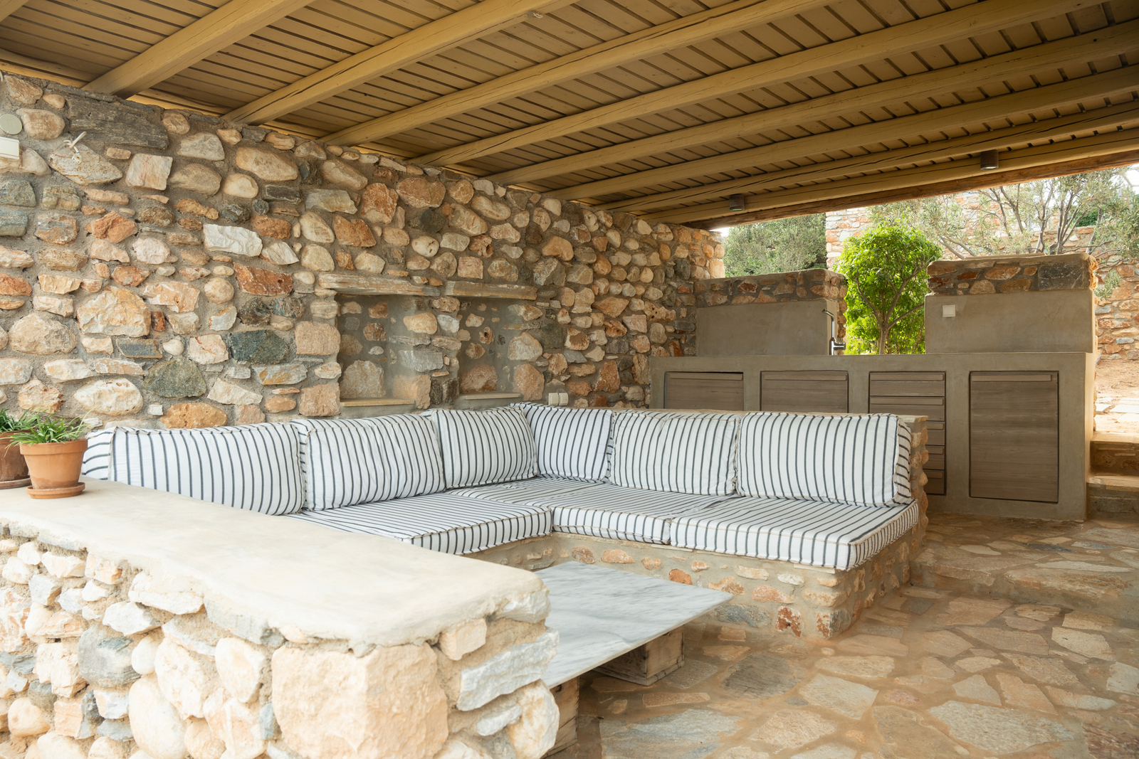 Dante Estate II image 124